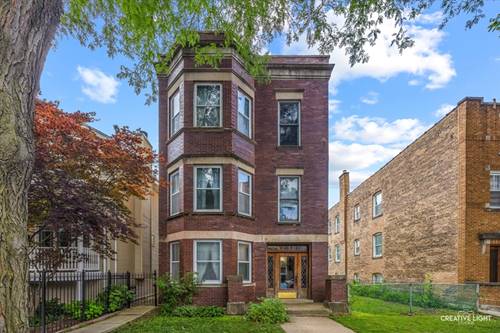 2439 W Pensacola, Chicago, IL 60618