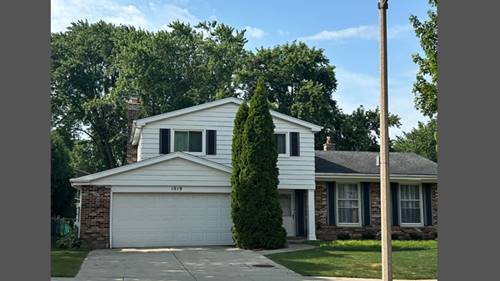 1019 W White Oak, Arlington Heights, IL 60005