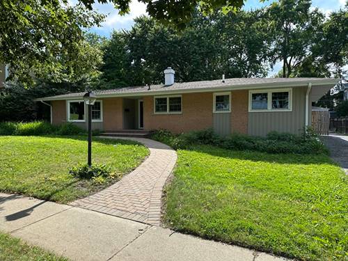 717 S 4th, Libertyville, IL 60048