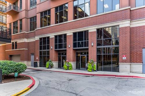 330 N Jefferson Unit 2102, Chicago, IL 60661