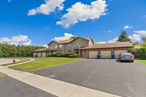 216 Pardridge Unit 216, Dekalb, IL 60115