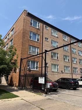 2424 W Estes Unit 3B, Chicago, IL 60645