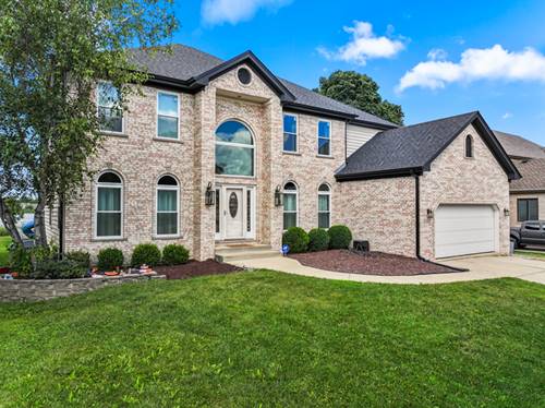 1063 Parkview, Carol Stream, IL 60188