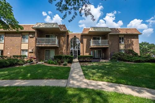 2422 N Kennicott Unit 2A, Arlington Heights, IL 60004