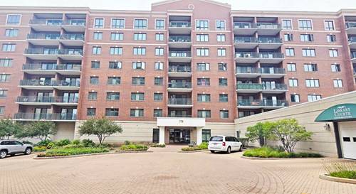 770 Pearson Unit 303, Des Plaines, IL 60016