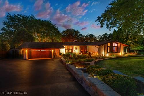 3103 Stonegate, Crystal Lake, IL 60012