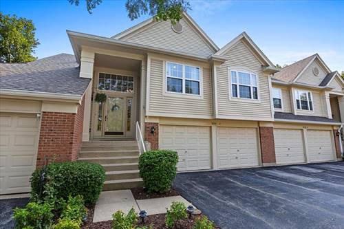 1636 Columbia Unit 2, Bartlett, IL 60103
