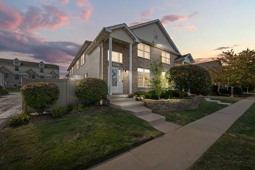 437 N Charles, Cortland, IL 60112