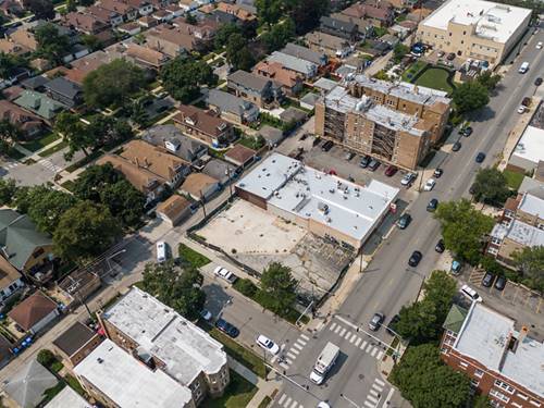 5401 W Montrose, Chicago, IL 60641