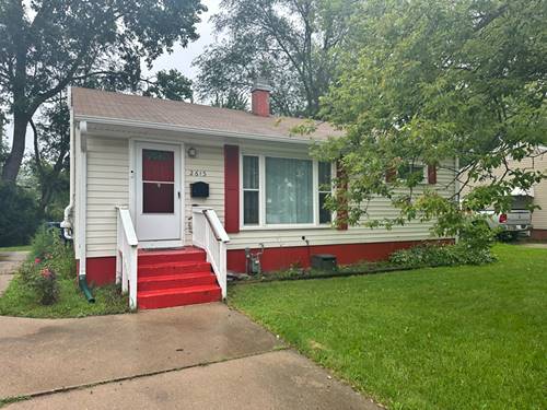 2613 N Lewis, Waukegan, IL 60087