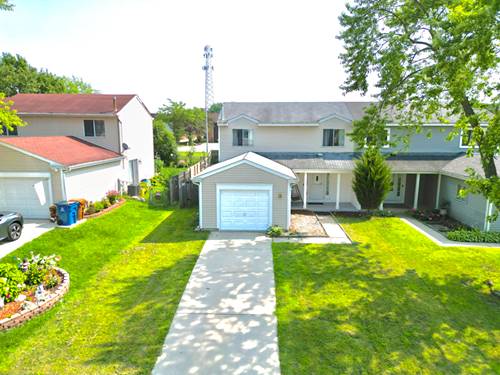 67 Stonefield, Glendale Heights, IL 60139