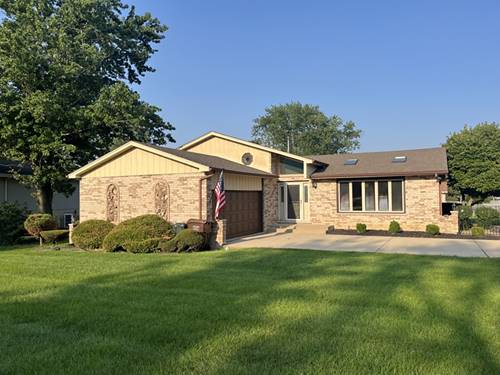 267 Center, Frankfort, IL 60423