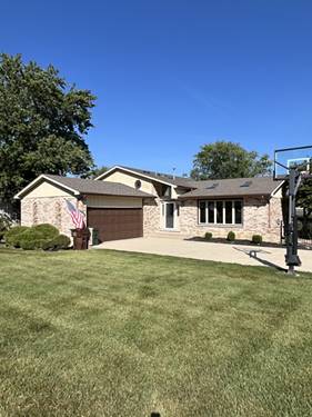 267 Center, Frankfort, IL 60423