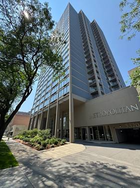 5320 N Sheridan Unit 1301, Chicago, IL 60640