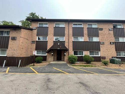 2209 Arbor Unit 5, Downers Grove, IL 60515