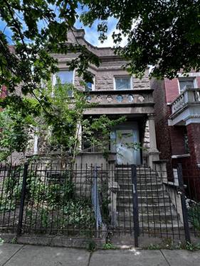 3936 W Congress, Chicago, IL 60624