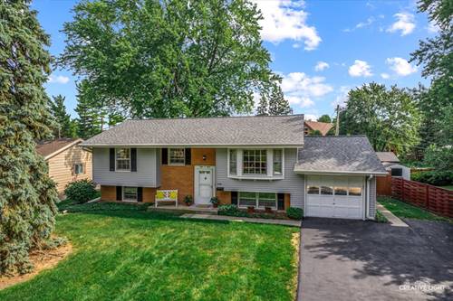 808 Longmeadow, Geneva, IL 60134