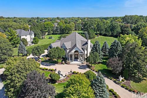 1 Pacer, South Barrington, IL 60010