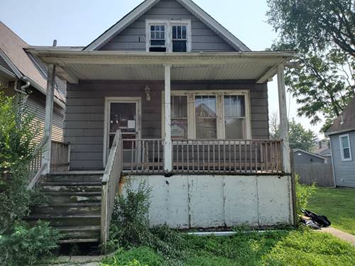 8421 S Escanaba, Chicago, IL 60617