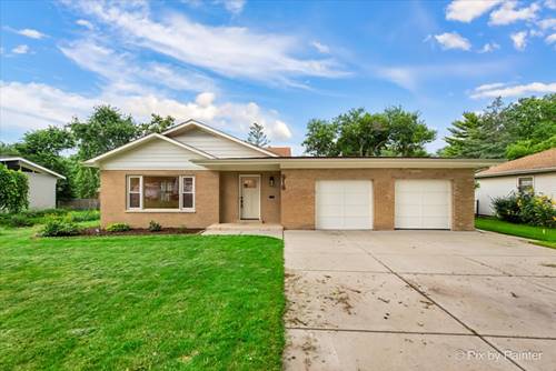 918 Delles, Wheaton, IL 60189
