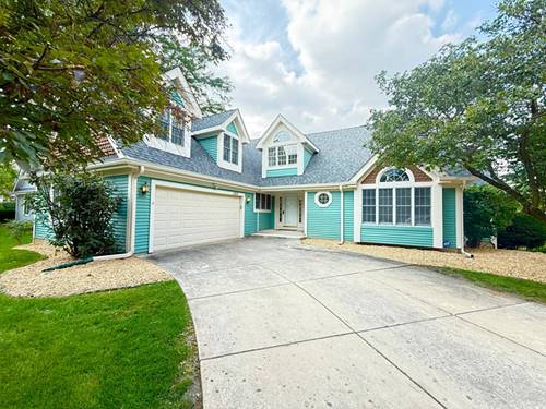 1303 Flowerfield, Naperville, IL 60565
