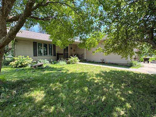220 S Hossack, Seneca, IL 61360