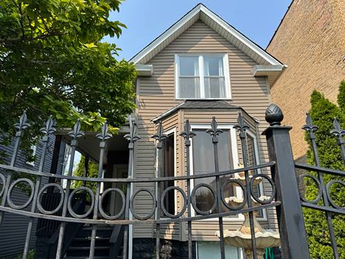3908 N Bernard, Chicago, IL 60618