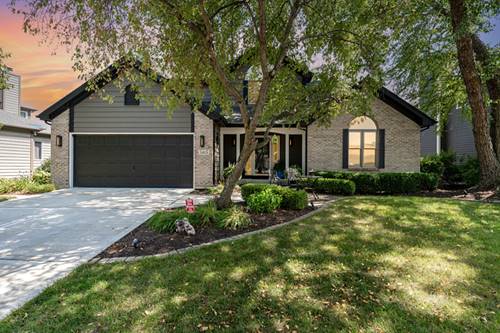 565 Blackberry Ridge, Aurora, IL 60506
