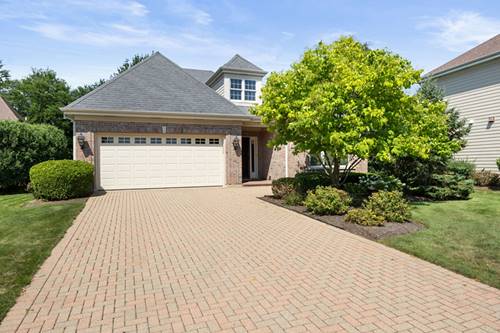 1N598 Golf View, Winfield, IL 60190