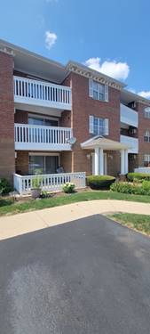 6561 W School Unit 206, Chicago, IL 60634
