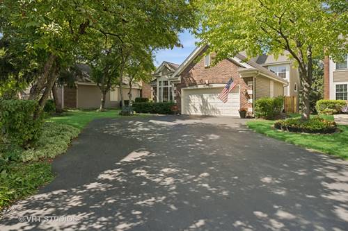 2040 N Dunhill, Arlington Heights, IL 60004