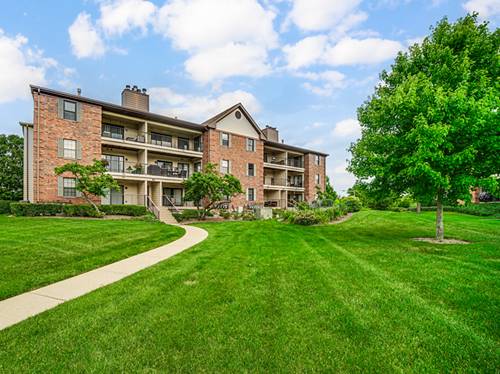 611 Hapsfield Unit 202, Buffalo Grove, IL 60089