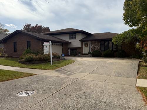 7104 Kidwell, Downers Grove, IL 60516