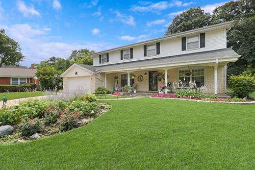 2310 Malik, Glenview, IL 60025