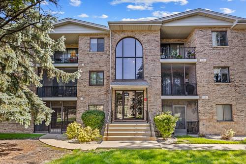 13300 W Circle Unit 201, Crestwood, IL 60418