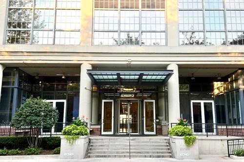 900 N Kingsbury Unit 880, Chicago, IL 60610