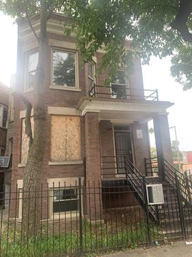 3351 W Walnut, Chicago, IL 60624