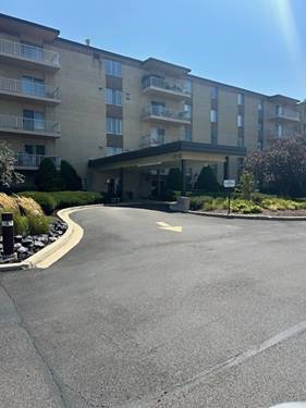 100 W Butterfield Unit 112N, Elmhurst, IL 60126