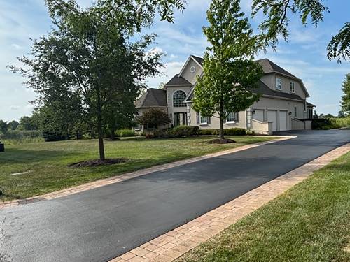 2 Wood Oaks, South Barrington, IL 60010