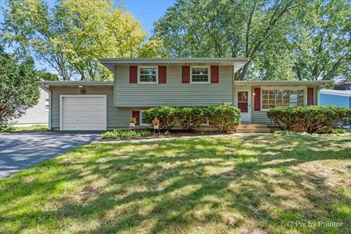 515 Crest, Cary, IL 60013