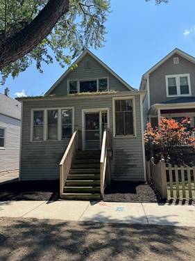 3721 W Sunnyside, Chicago, IL 60625