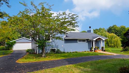 26900 W Taylor, Barrington, IL 60010