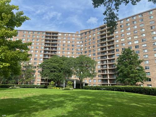 7141 N Kedzie Unit 403, Chicago, IL 60645