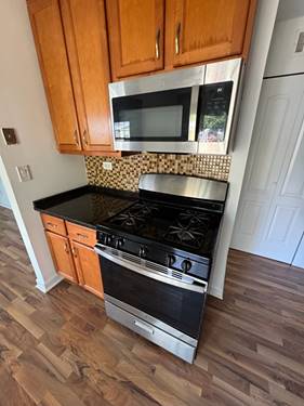 1317 Wye, Wheeling, IL 60090