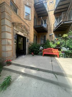 1464 E 69th Unit 2N, Chicago, IL 60637