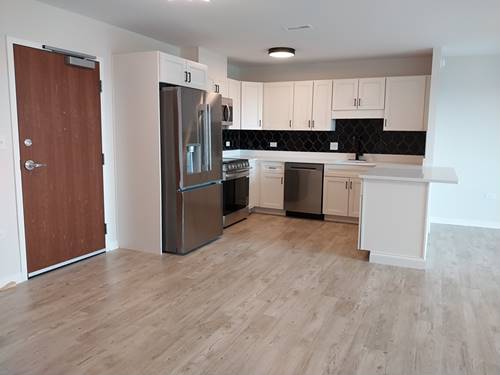 200 Park Unit 631, Calumet City, IL 60409