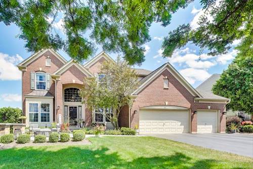 705 Porter, Lindenhurst, IL 60046