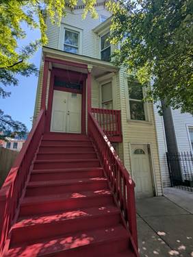 2423 W Moffat, Chicago, IL 60647