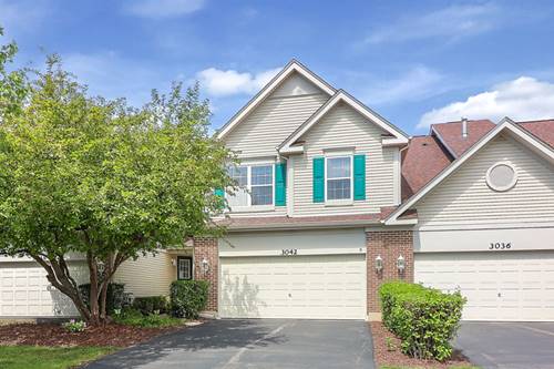 3042 St Michel, St. Charles, IL 60175