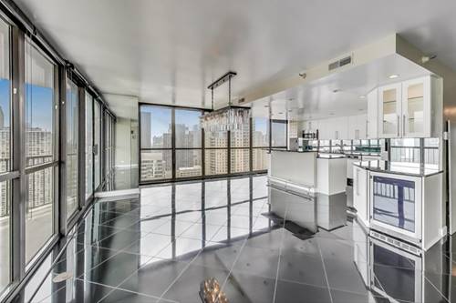 10 E Ontario Unit 5001-02, Chicago, IL 60611
